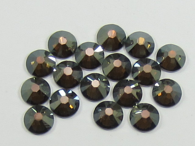 18 pcs. 34ss BRONZE SHADE FLATBACK European Rhinestones